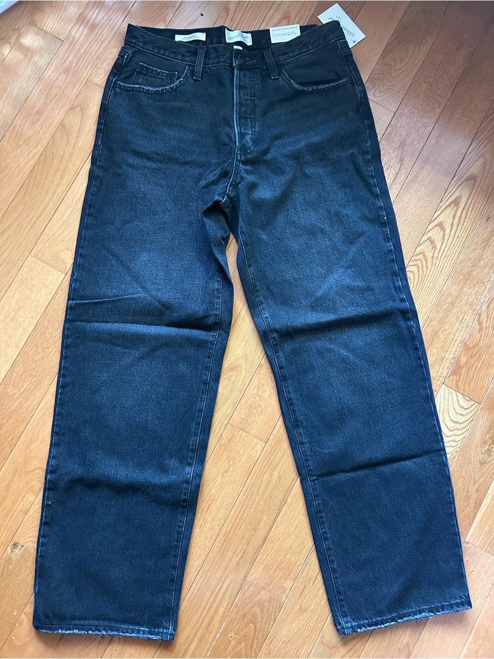 Universal Thread Womens Black Relaxed Fit Jeans